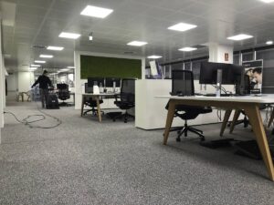 Imagen destacada del artículo Beneficios de la Limpieza de Oficina Sostenible