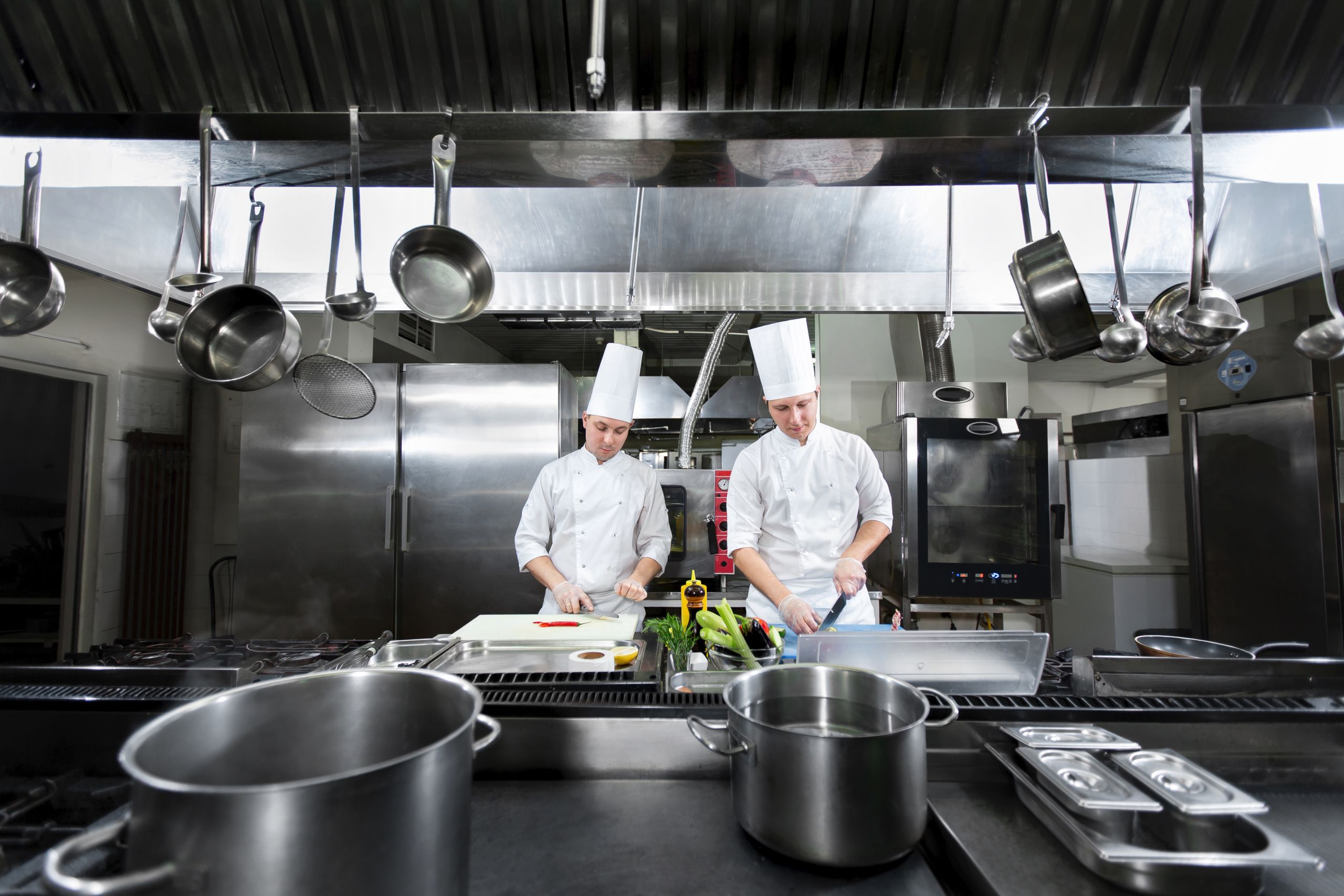 La Limpieza Profunda de Cocinas Industriales, un artículo de Logic Clean